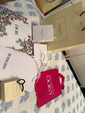 Many designers bags